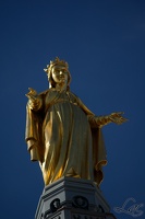  Statue de la Vierge Marie